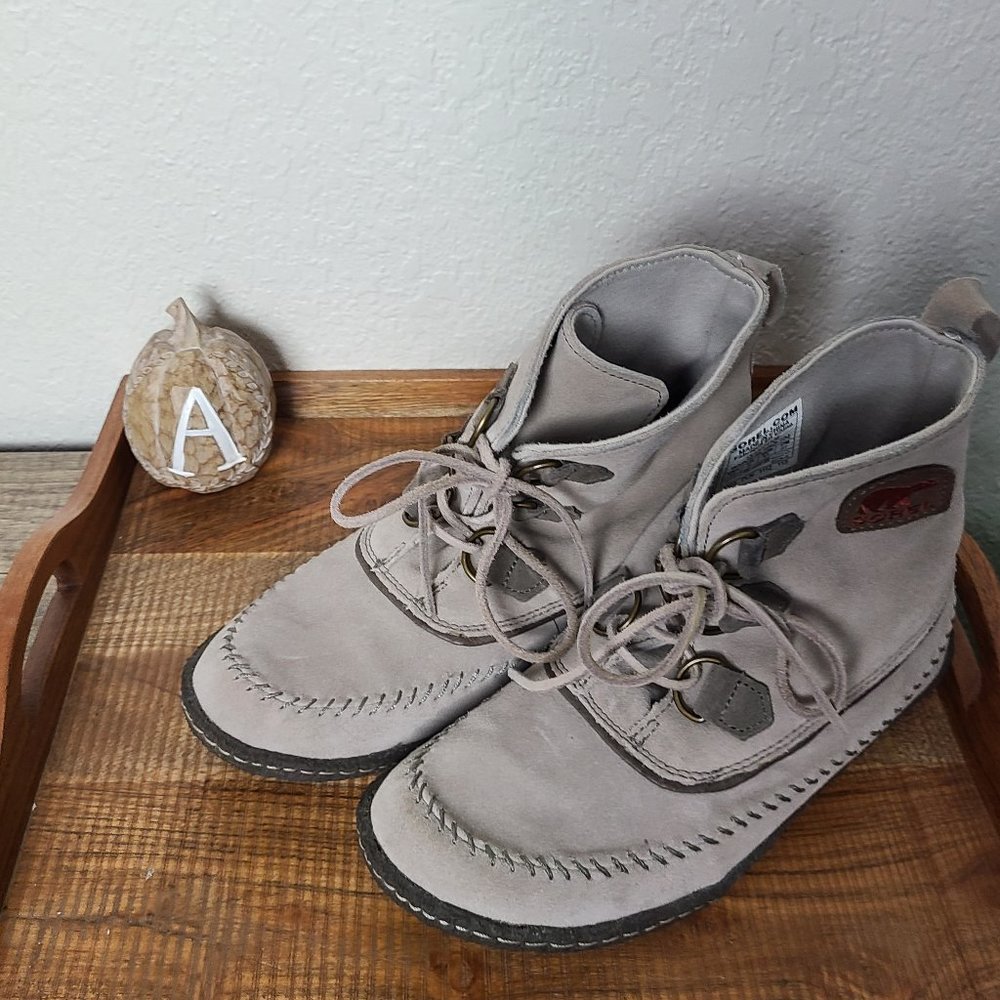 Sorel Joplin Suede Moccasin Lace up boots size 10